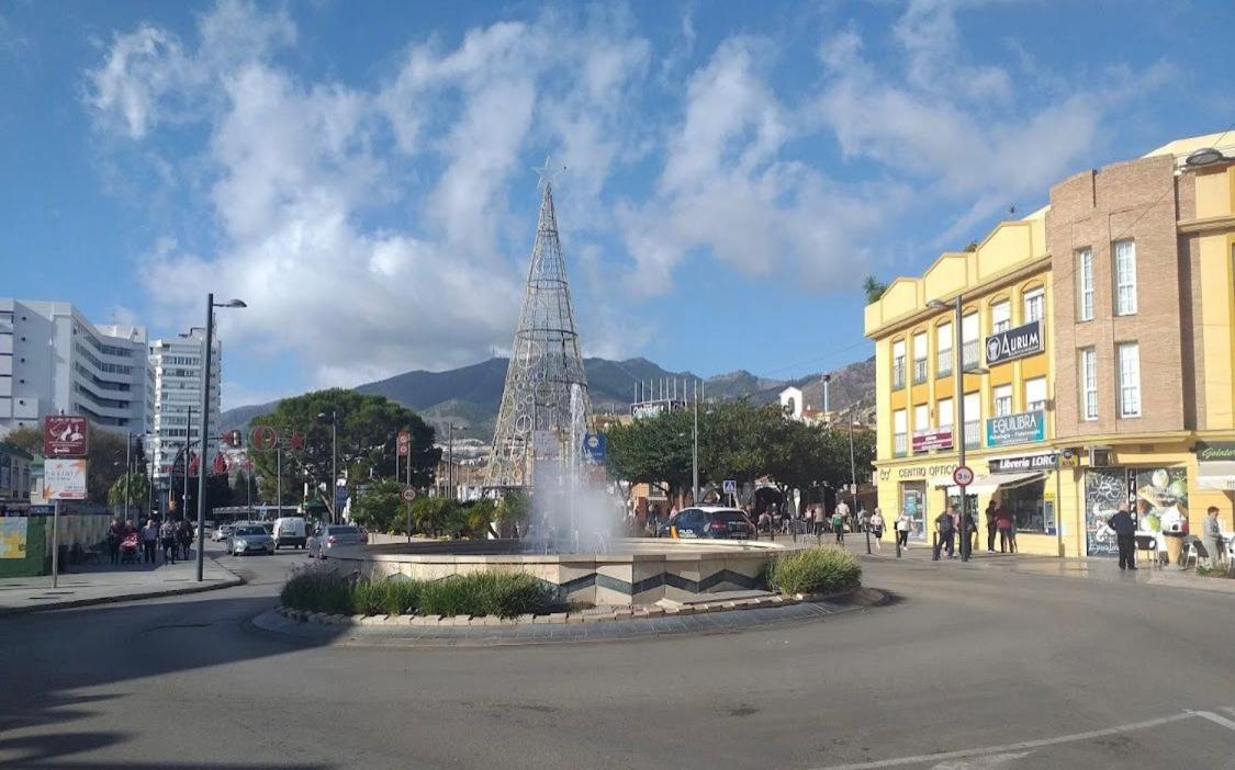 Apt Centrico Con Vistas Y Piscinas Benalmádena Exteriör bild